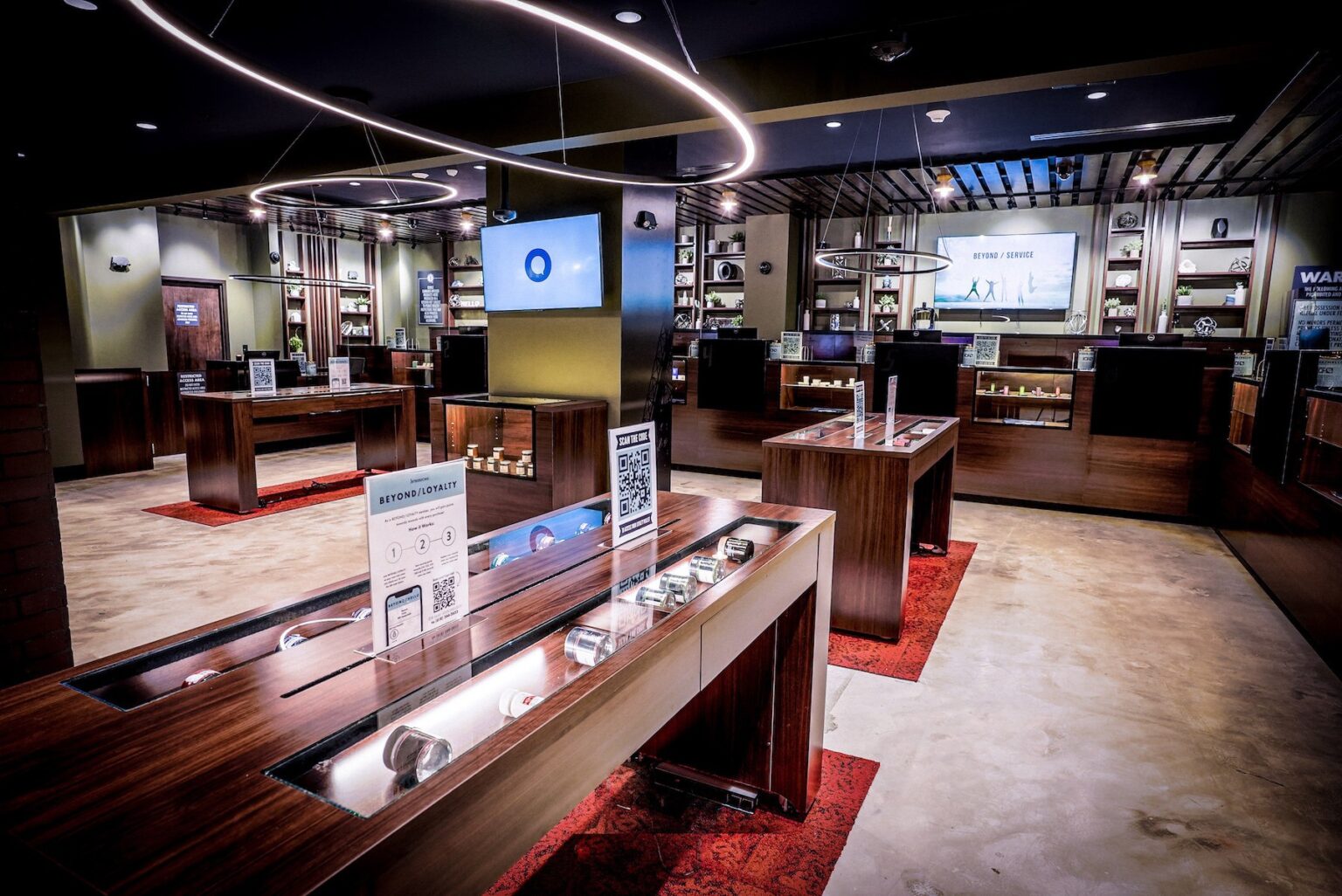 Beyond Hello Illinois dispensary